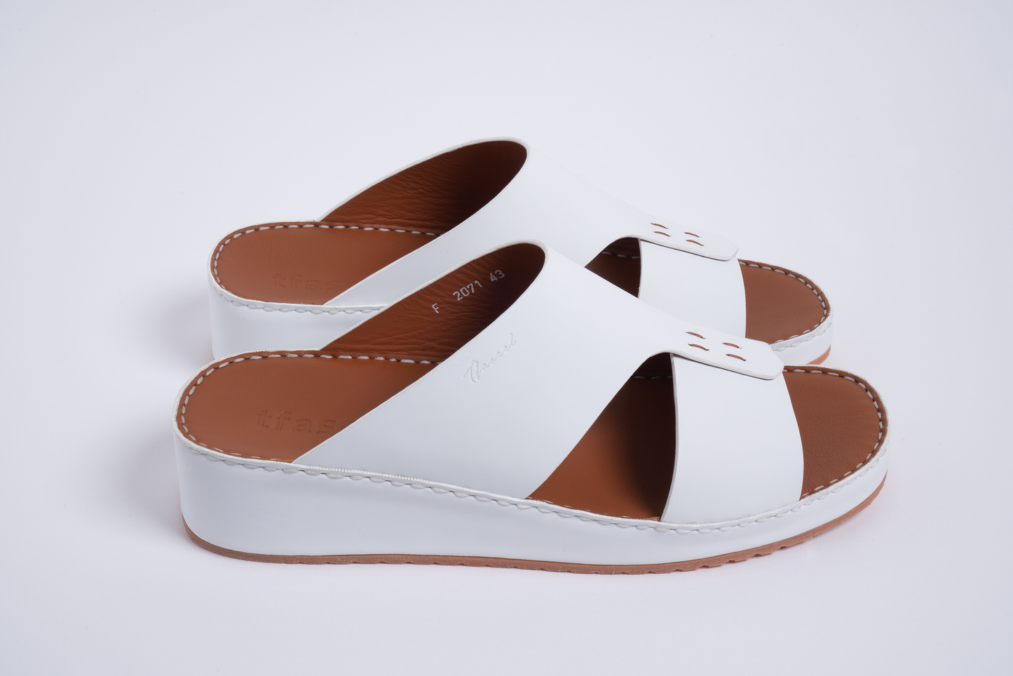 MADAR – Ivory White