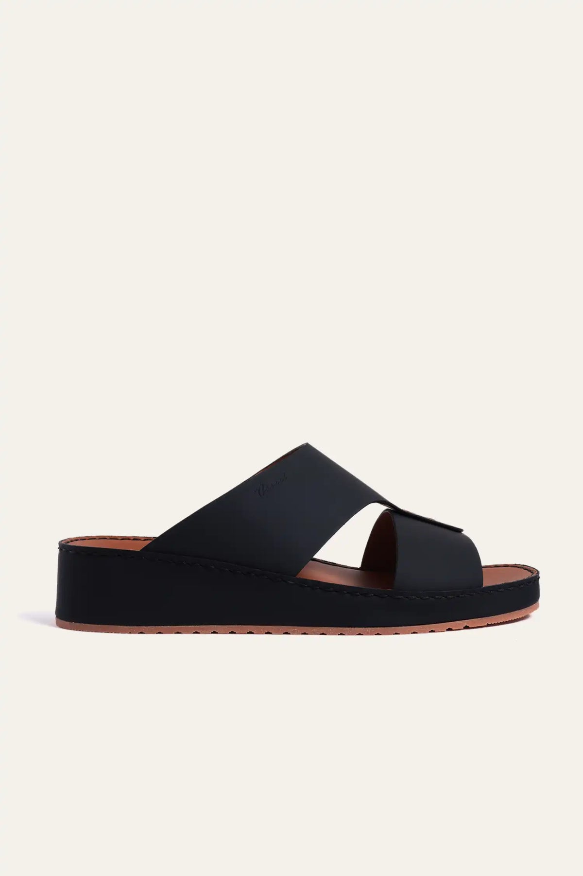 MADAR – Obsidian Black